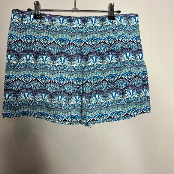Forever 21 Blue Green Aztec Print Flat Front Side Zip Shorts Women's Size Large - Picture 1 of 6